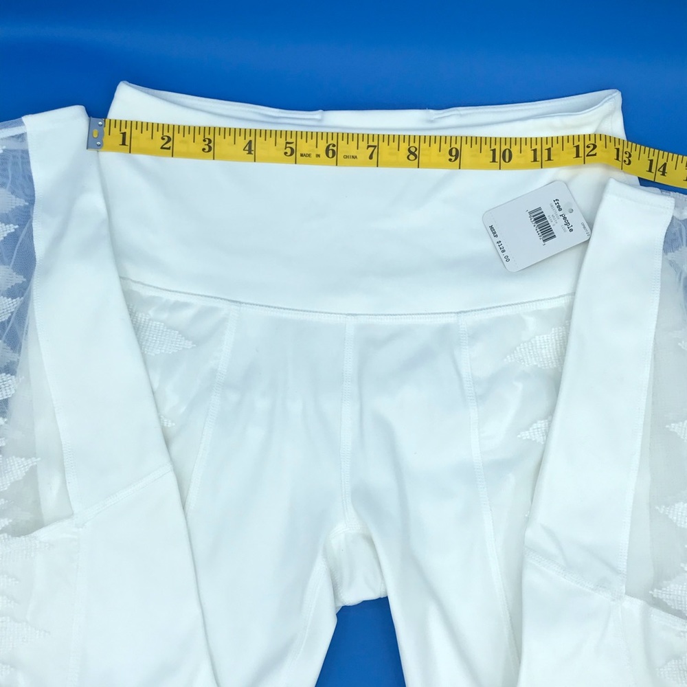 🌟SOLD OUT!😃🌺🆕 Free People White Leggings - Picture 4 of 13